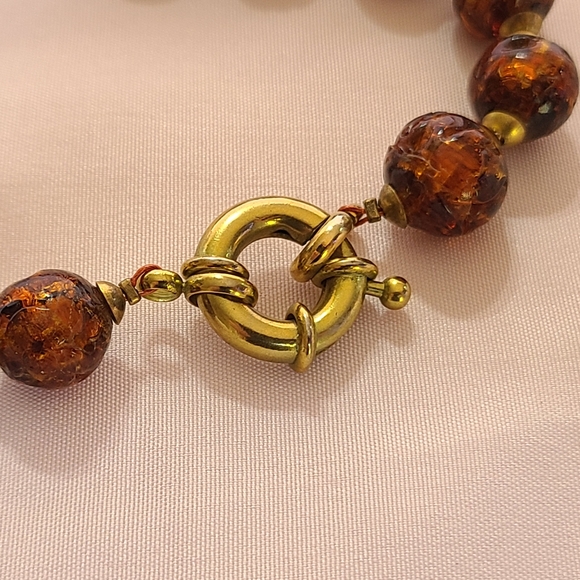 Art Glass Purple Green Candy Swirl Shimmer Glitter Amber Glass Beaded Necklace - Picture 6 of 9